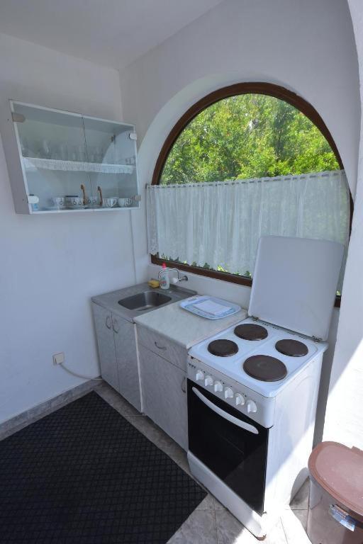 Apartments Biga Donji Morinj Ngoại thất bức ảnh
